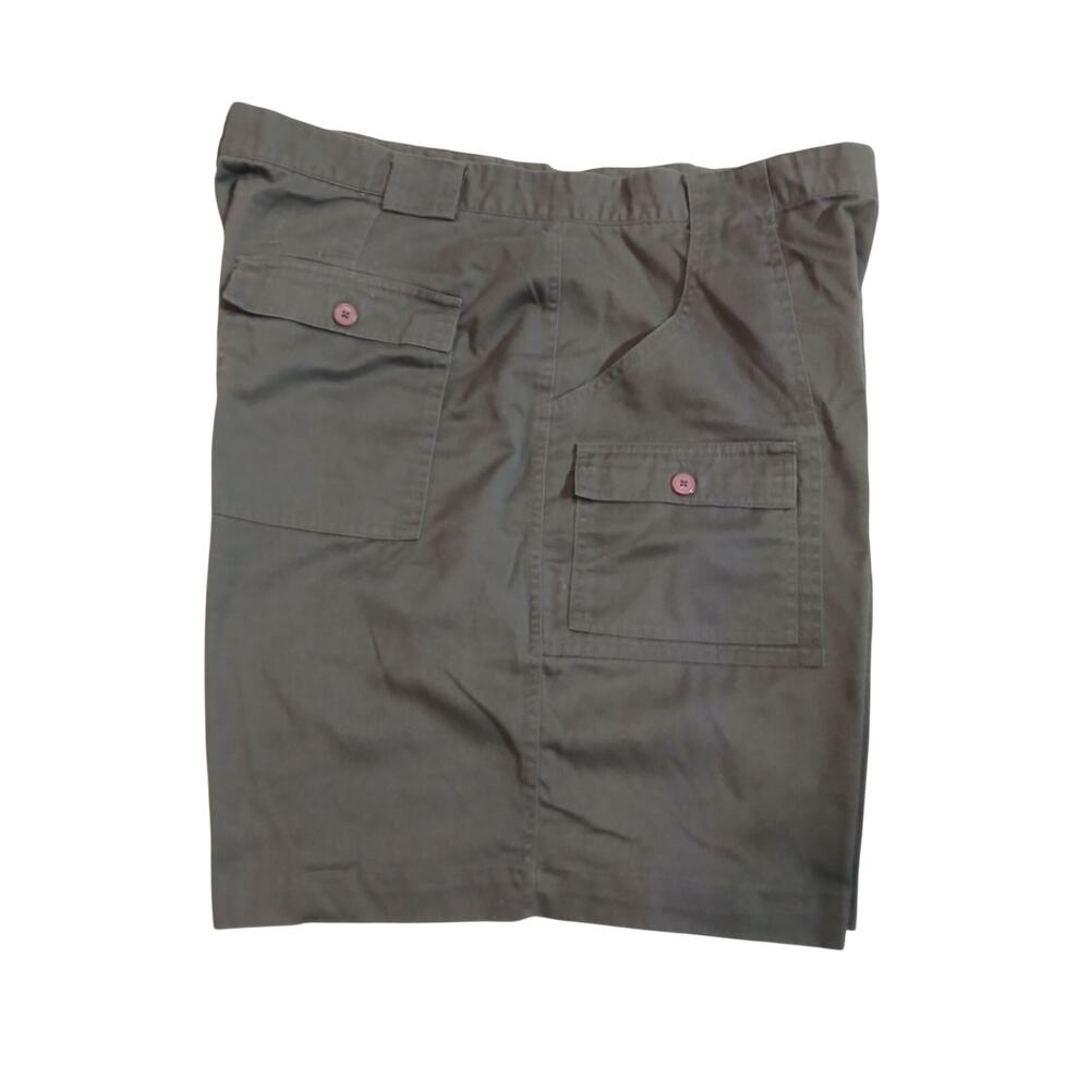 Vintage Windham Pointe Olive Shorts Size 44